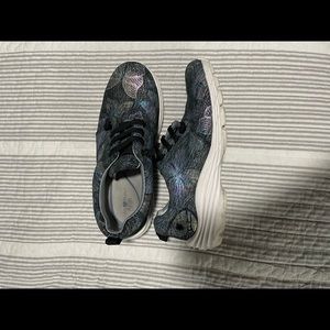 Nurse Mates Slip Resistant Shoe